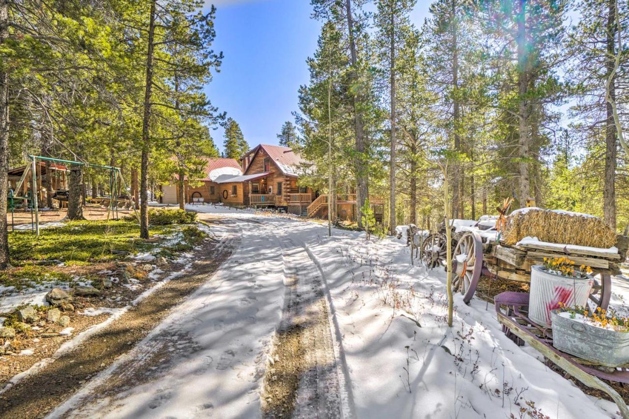 Secluded Black Hawk Log Cabin With Fire Pit! Extérieur photo